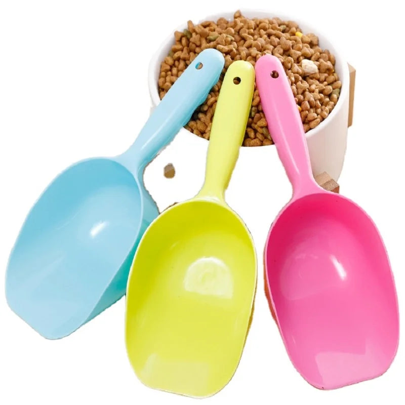 The Plastic Food Scoop — Simple, Consistent, Done